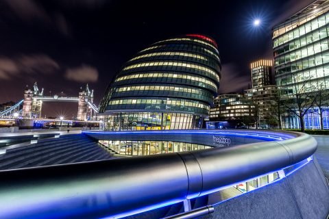 london-city-hall-tower-bridge-night-lights